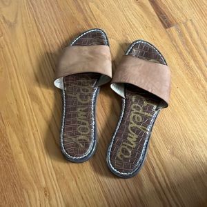 Sam Edelman Tan Flats